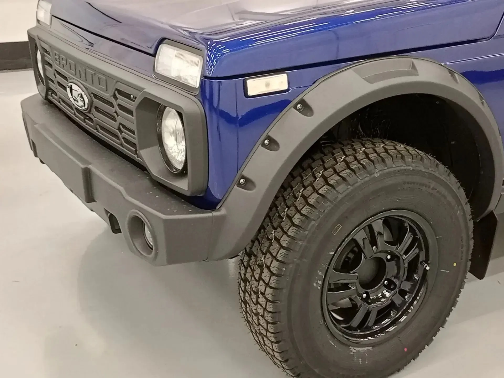 photo-https://hb.ru-msk.vkcs.cloud/lada-cms-content-master/6ad0dc940f126_6ad0af67a1773_LADA%20NIVA%20Bronto_1.jpg
